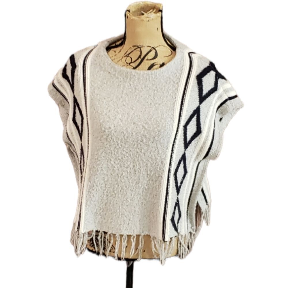 Stylish White and Black Women's Sweater